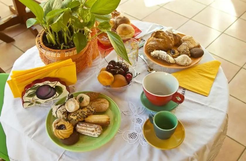 Bed and Breakfast ilgiardinodellanonna Castelluzzo Bed & Breakfast