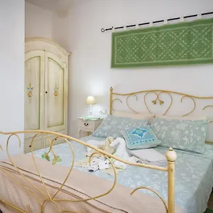  Bed & Breakfast Sa Tebia Italia