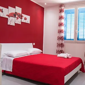 Bed & Breakfast L'isola Del Sole, Castelluzzo